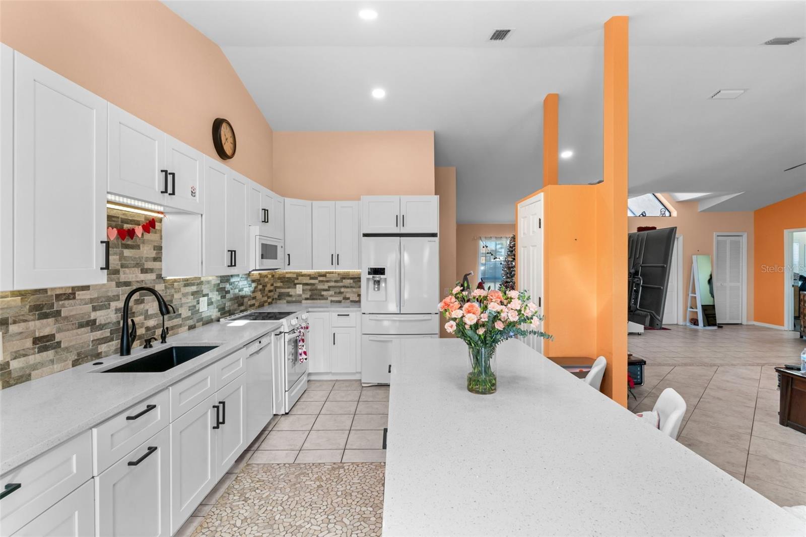 PUNTA GORDA ISLES SEC 23 - Residential