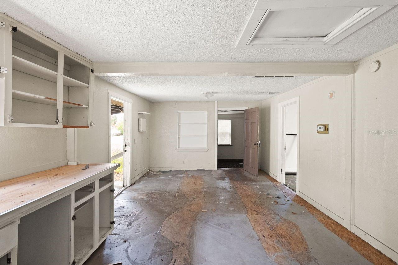 UNPLATTED - Residential