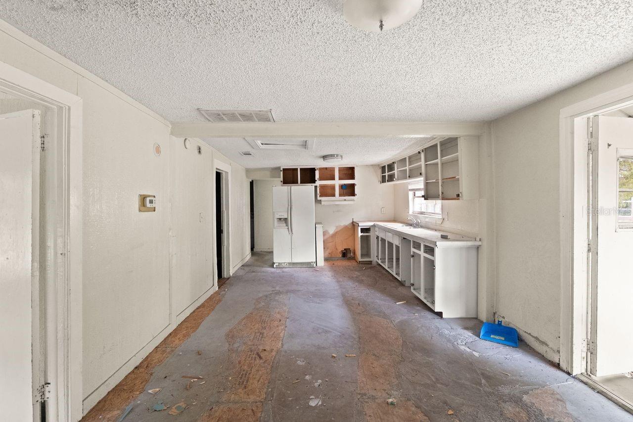 UNPLATTED - Residential