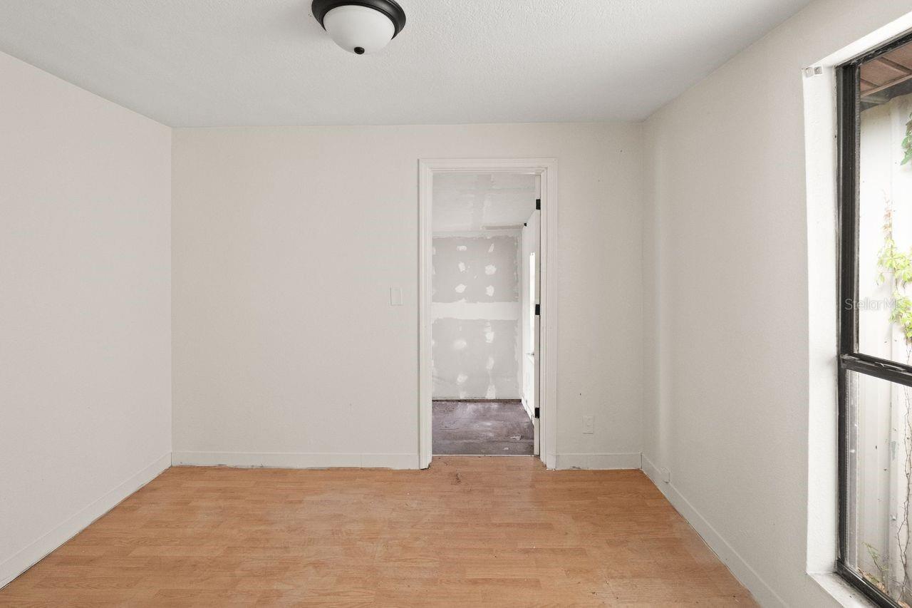 UNPLATTED - Residential