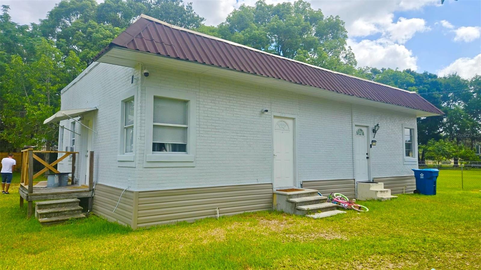 Listing image 4
