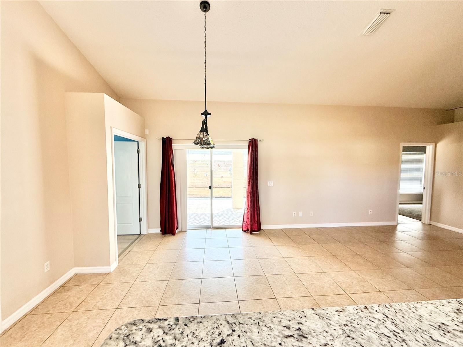 ARROWHEAD COUNTRY ESTATES UNREC - Residential