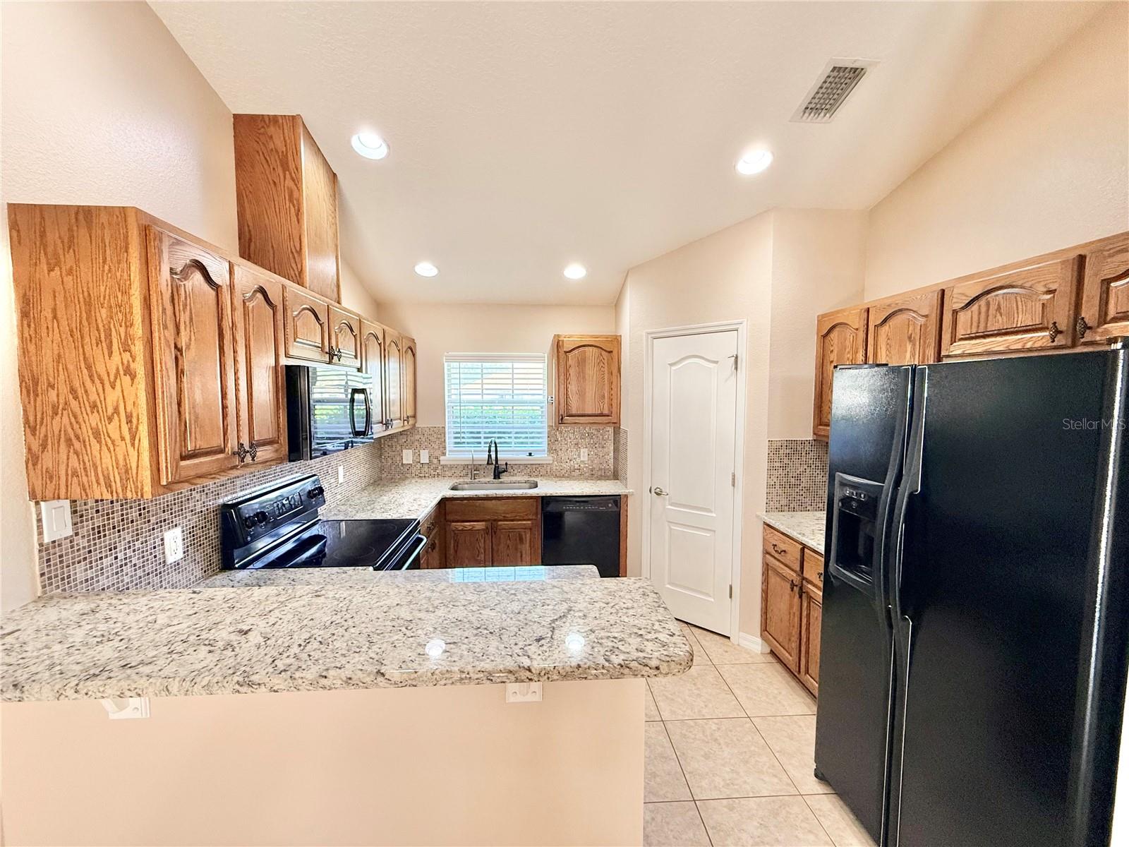 ARROWHEAD COUNTRY ESTATES UNREC - Residential