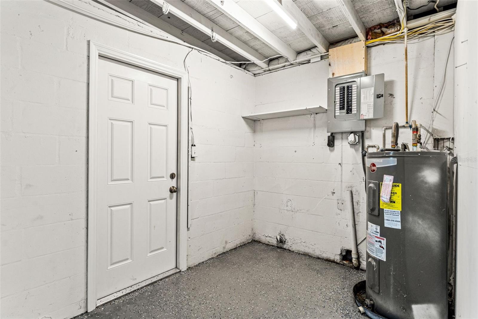 BROWN ACRES - Residential