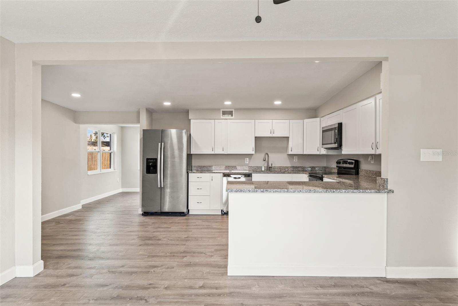 BROWN ACRES - Residential