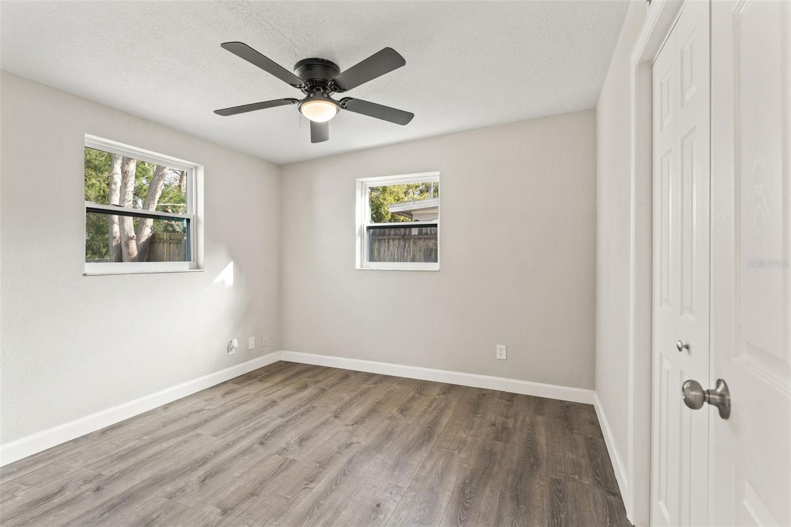 BROWN ACRES - Residential