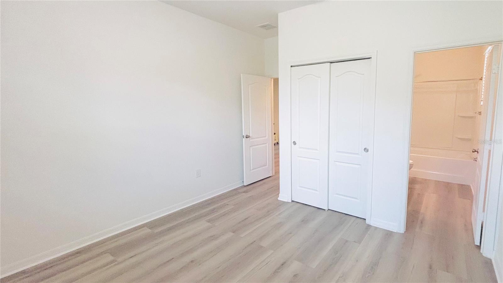 MEADOWS AT SCOTT LAKE CREEK - Residential