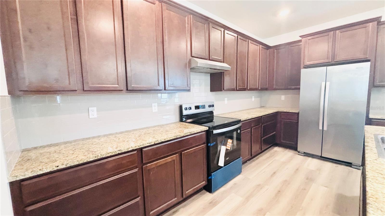 MEADOWS AT SCOTT LAKE CREEK - Residential