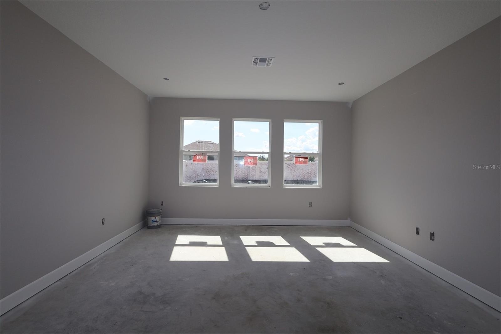 2746 RAVENCLIFFE TERRACE