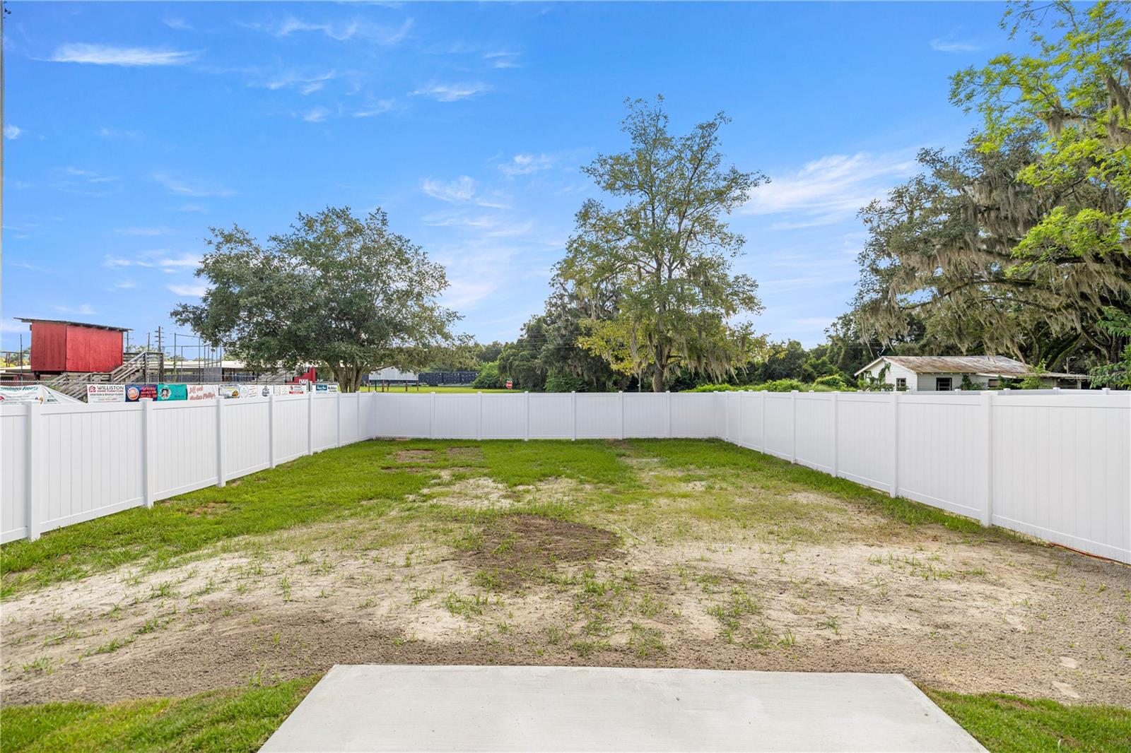 OAK VILLA - Residential Lease