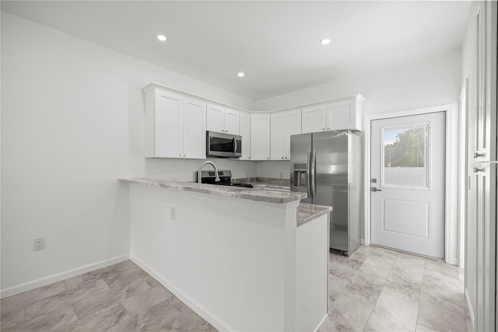 OAK VILLA - Residential Lease