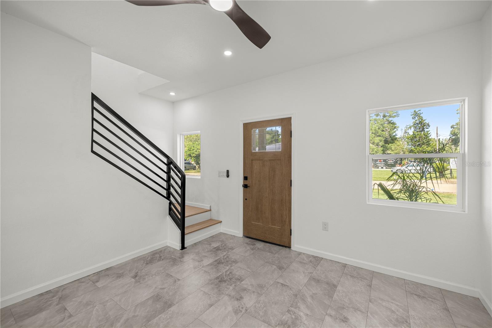 OAK VILLA - Residential Lease