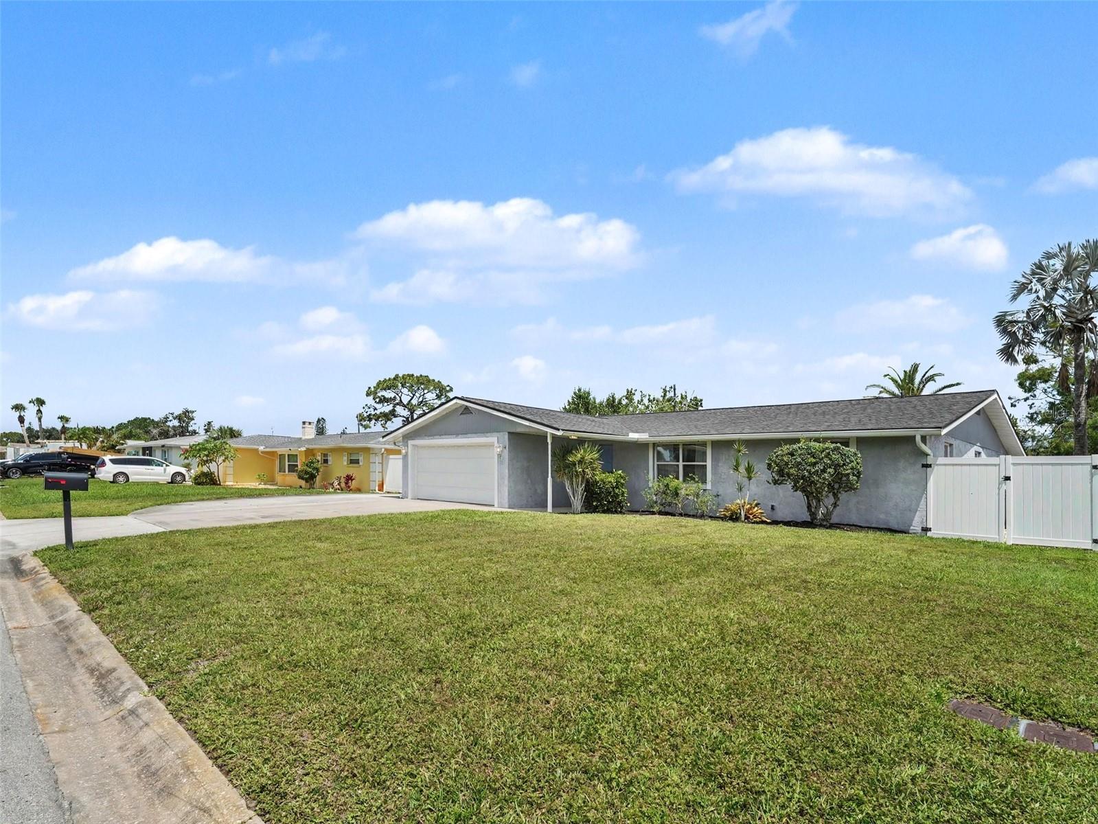 VENICE EAST SEC 1 - Residential