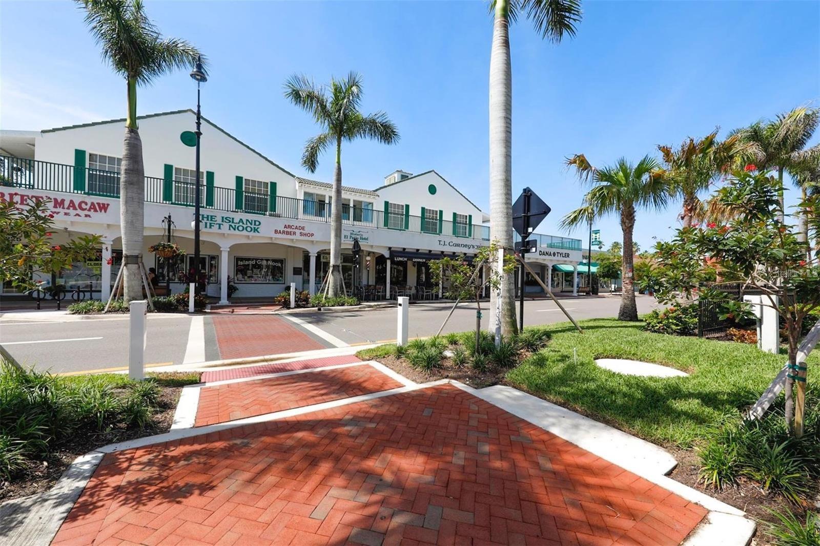 VENICE EAST SEC 1 - Residential