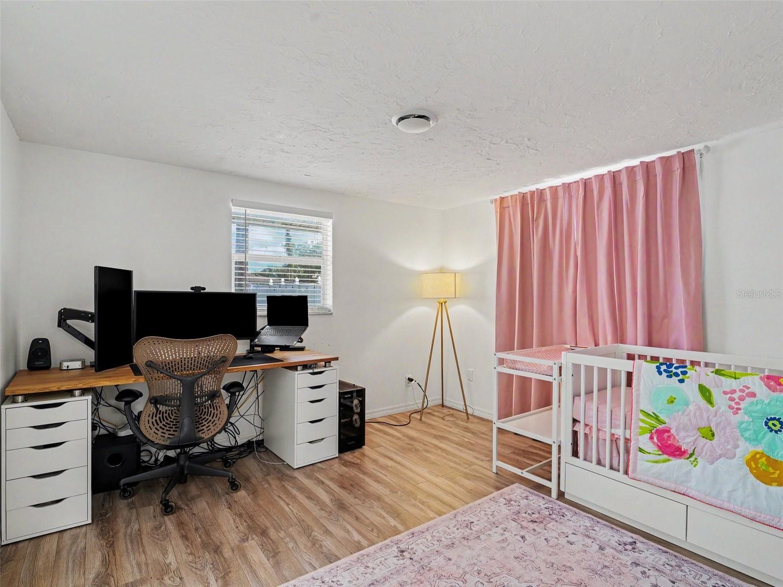 VENICE EAST SEC 1 - Residential
