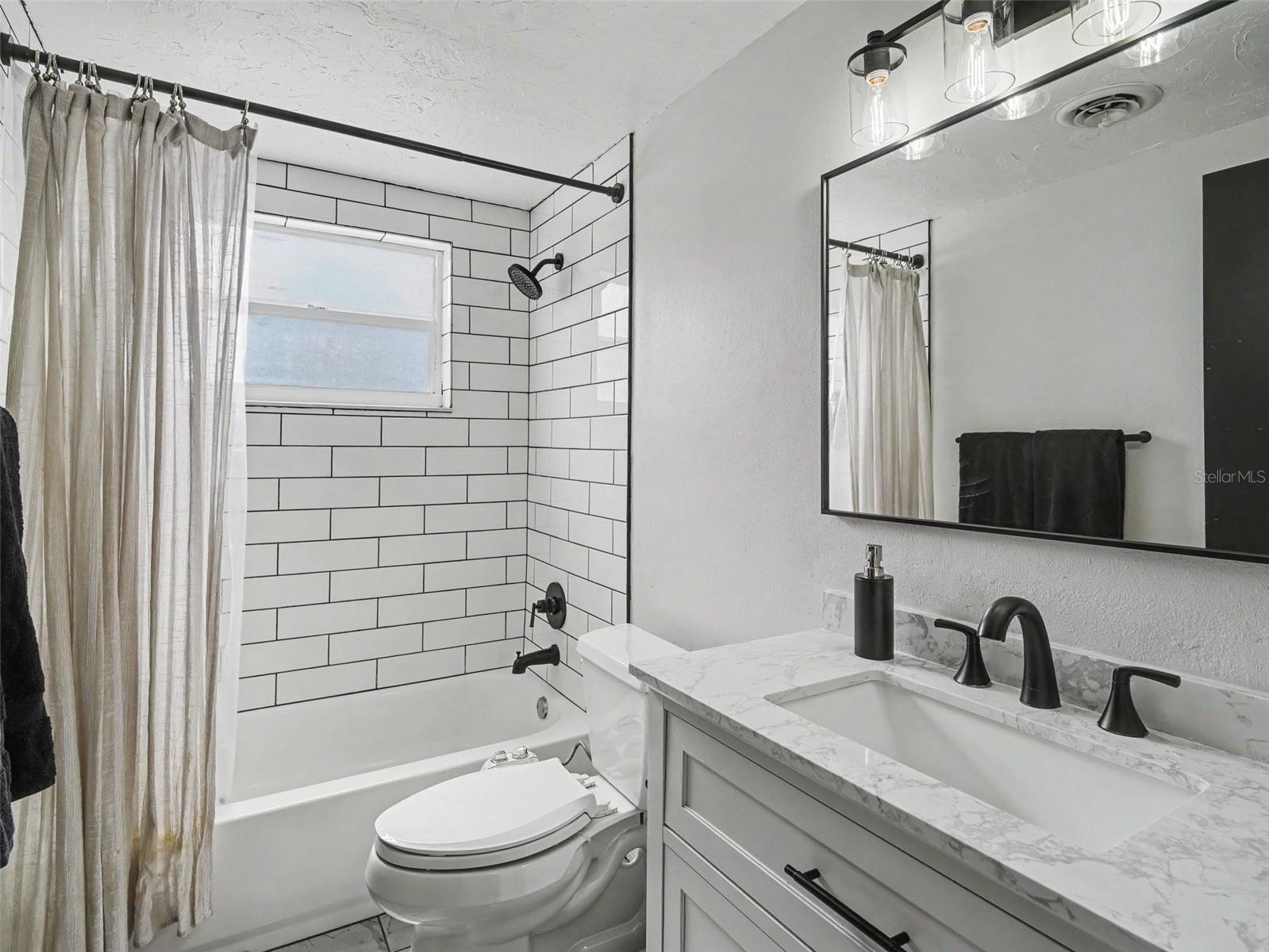VENICE EAST SEC 1 - Residential