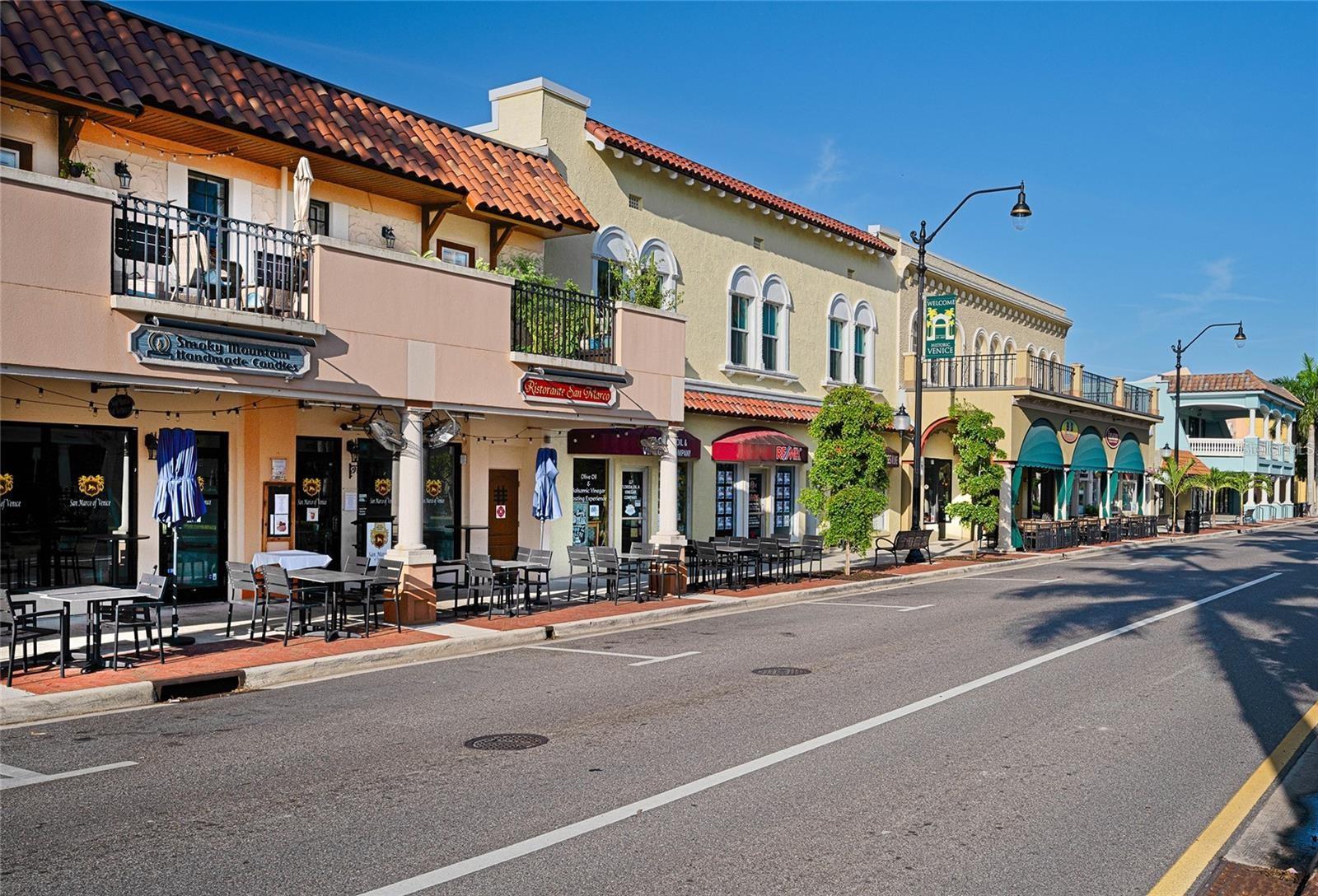 VENICE EAST SEC 1 - Residential