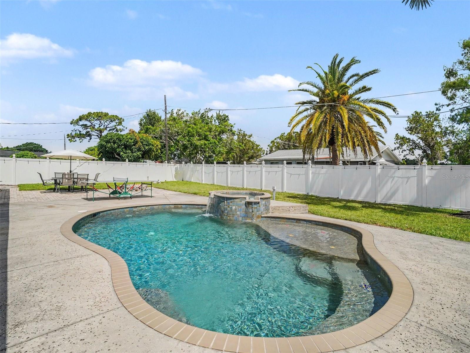 VENICE EAST SEC 1 - Residential