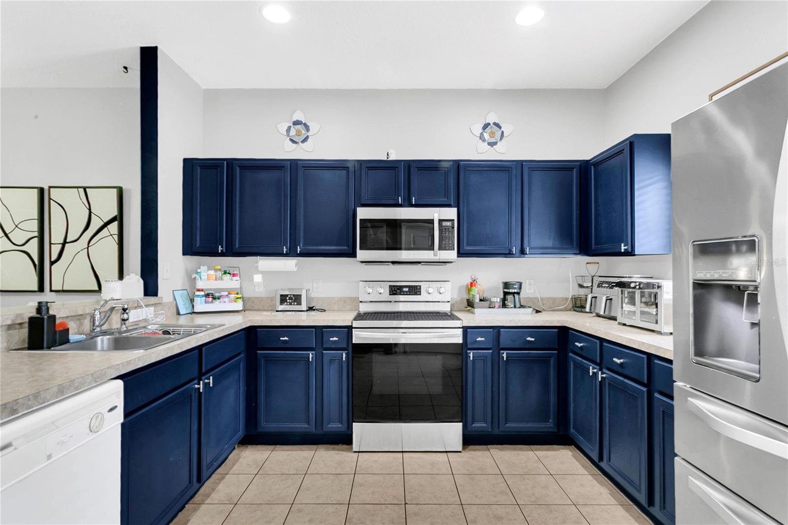 MAGIC LANDINGS PH 2 - Residential