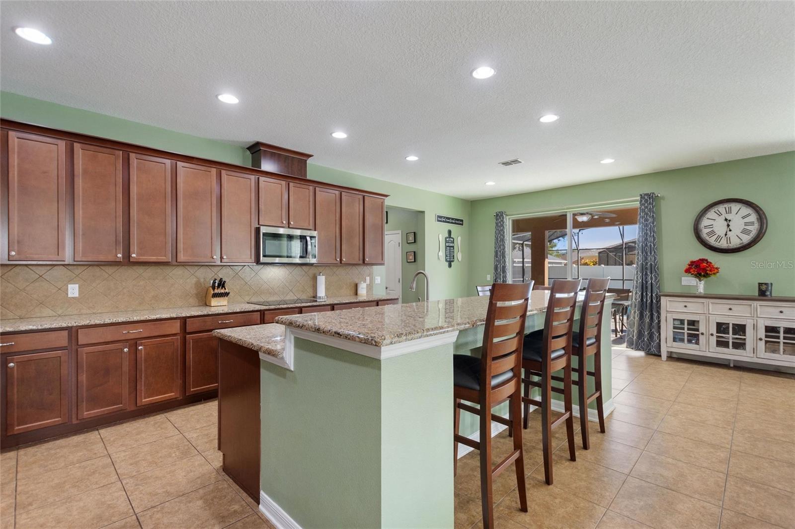 ESTATES AUBURNDALE PH 02 - Residential