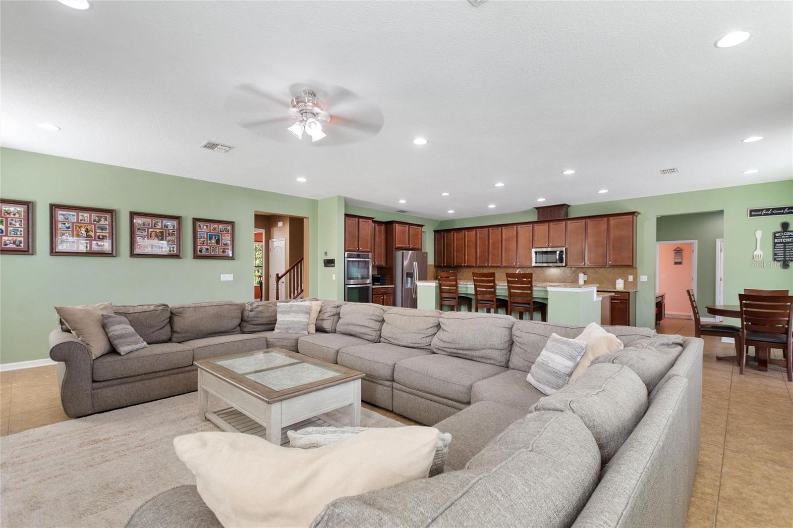 ESTATES AUBURNDALE PH 02 - Residential