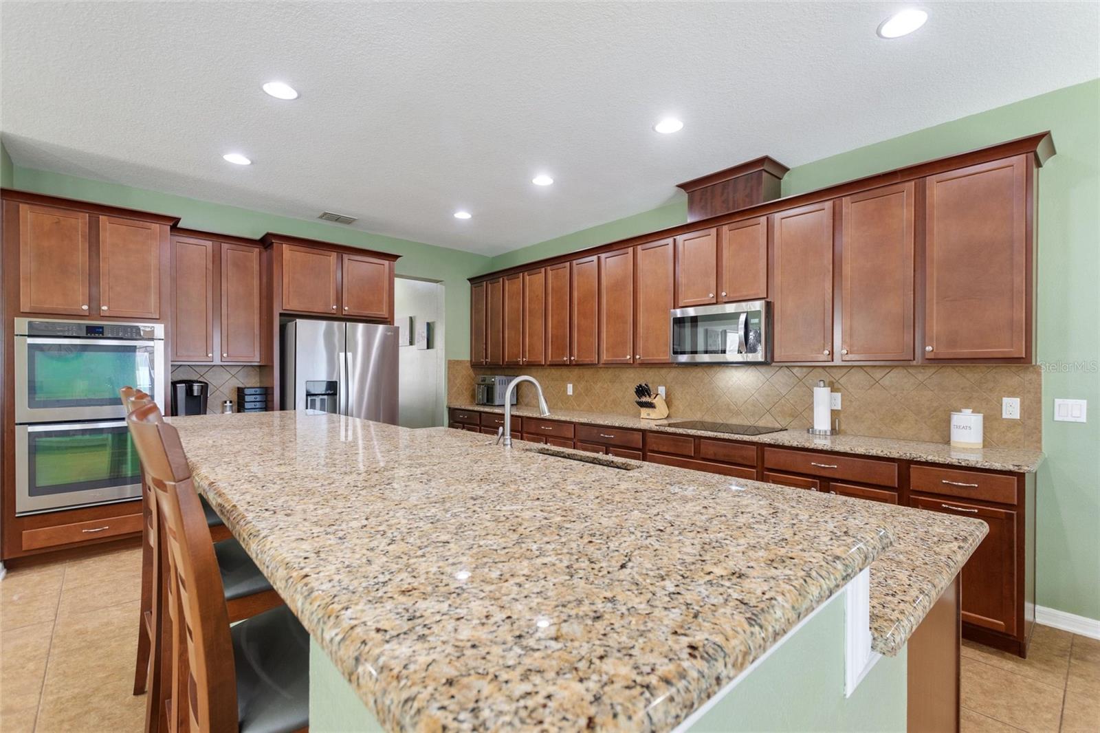 ESTATES AUBURNDALE PH 02 - Residential