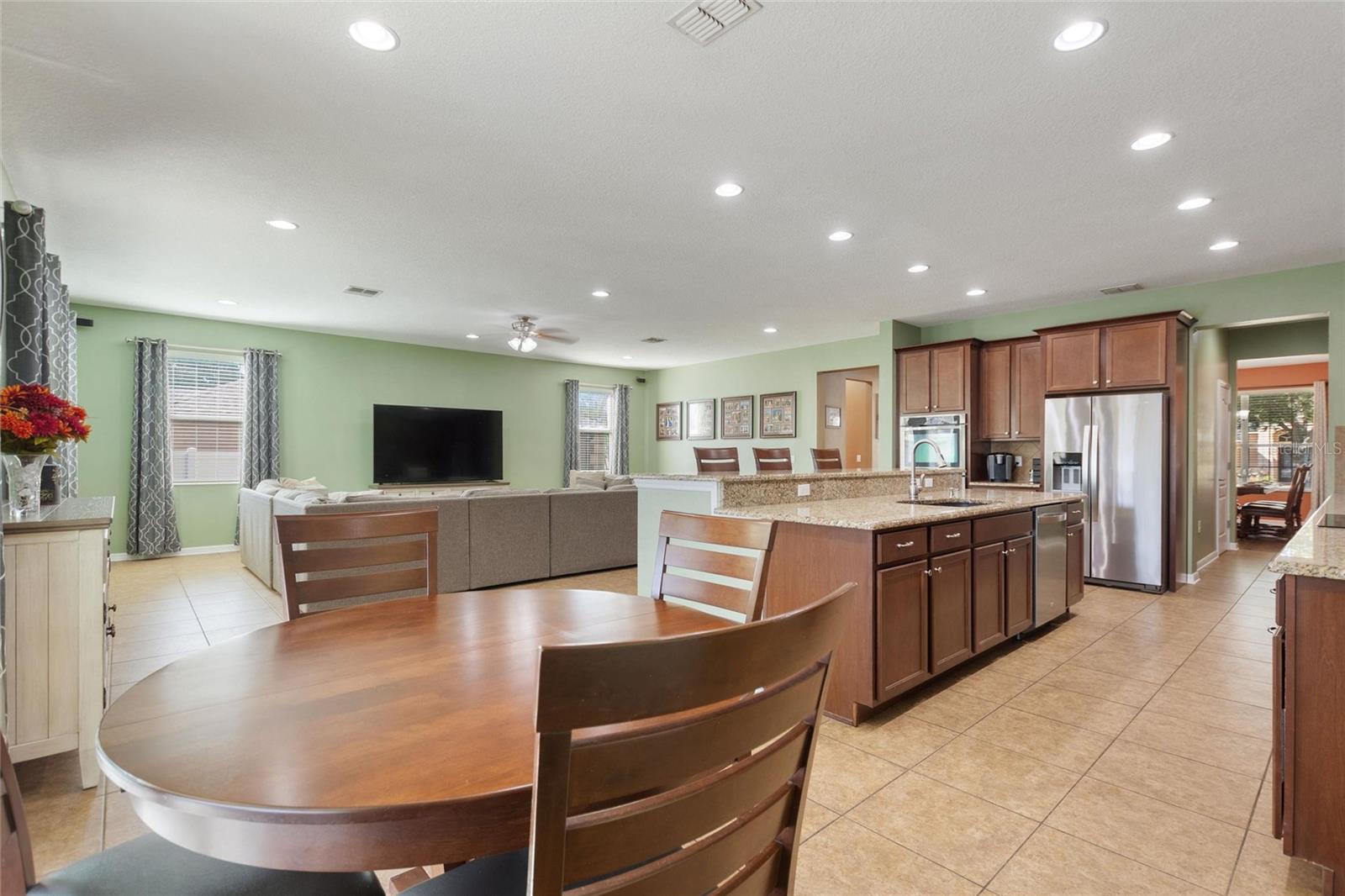 ESTATES AUBURNDALE PH 02 - Residential