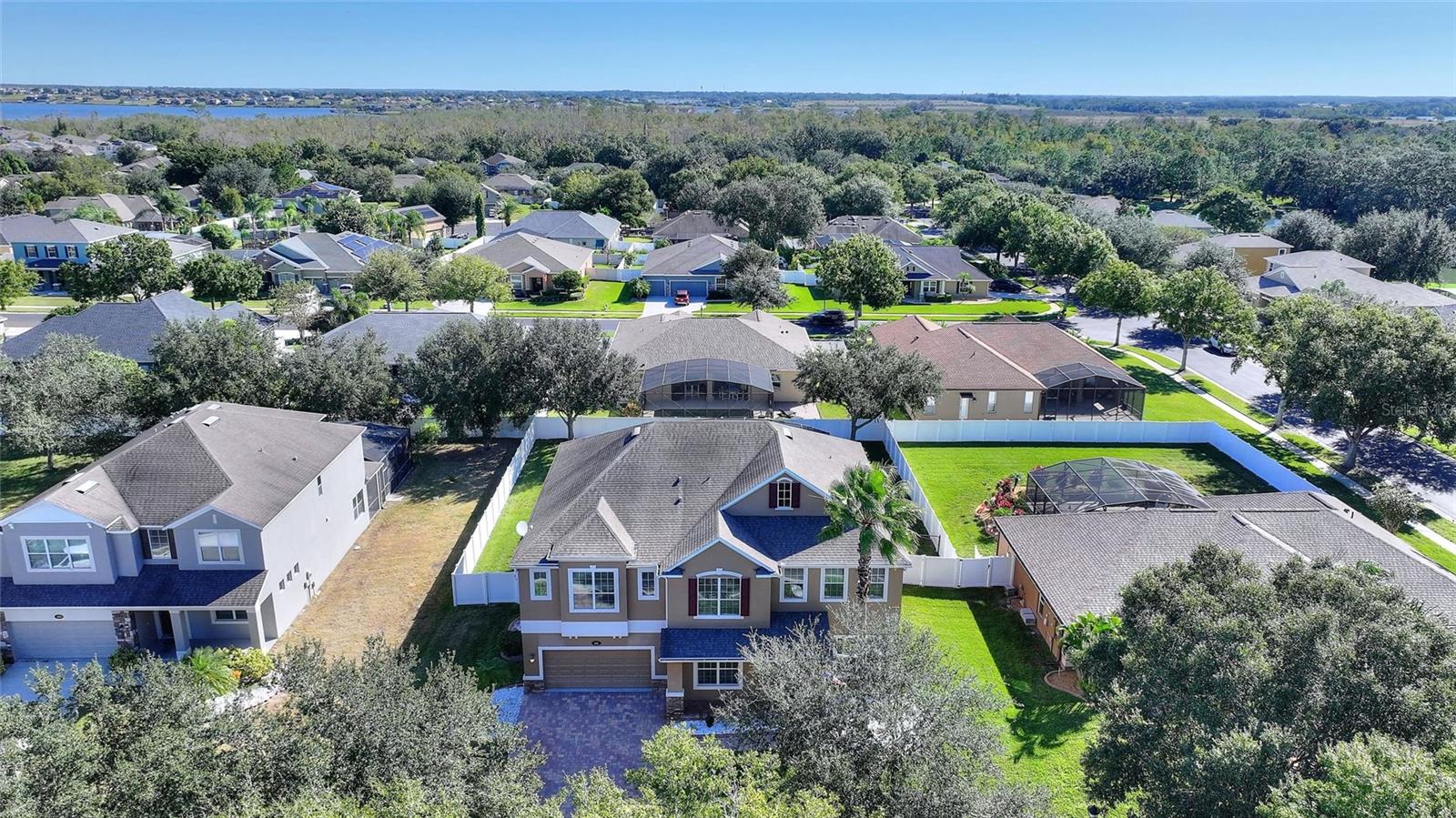 ESTATES AUBURNDALE PH 02 - Residential