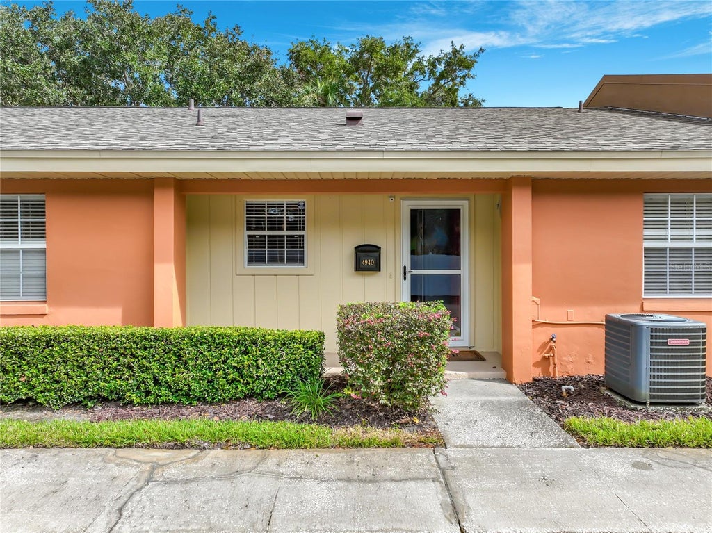 Photo of 4940 Tangerine Avenue #4940, Winter Park, FL 32792 (MLS # O6450304)