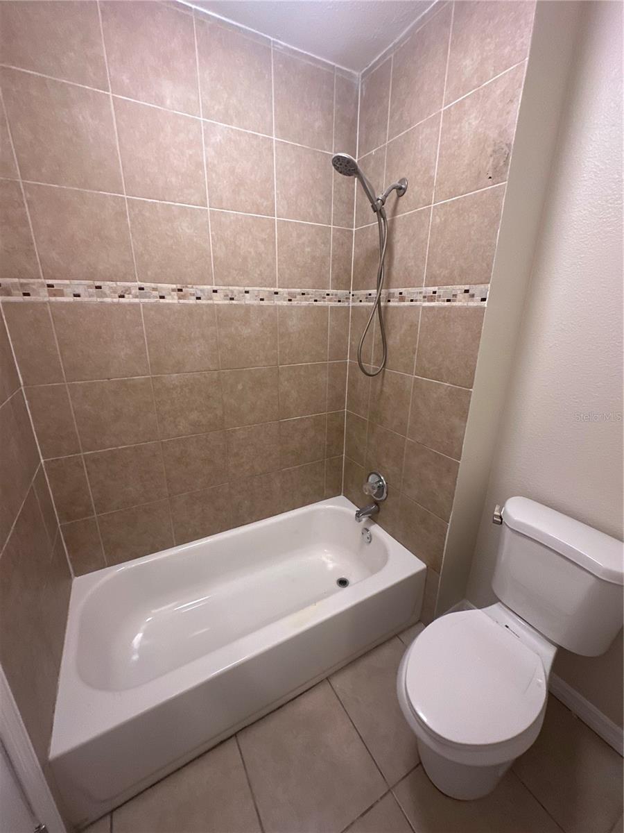 SKYVIEW TERRACE 2ND ADD - Residential