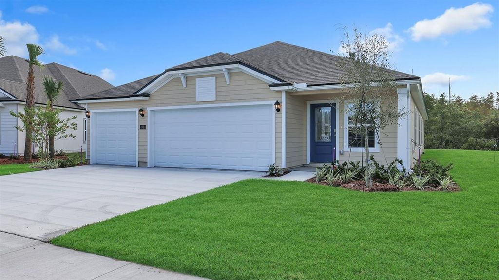 Photo of 60 Lumber Jack Trail, Palm Coast, FL 32137 (MLS # FC291451)