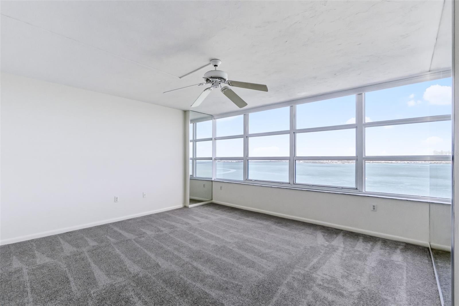 CONDO ON THE BAY TOWER II - Residential