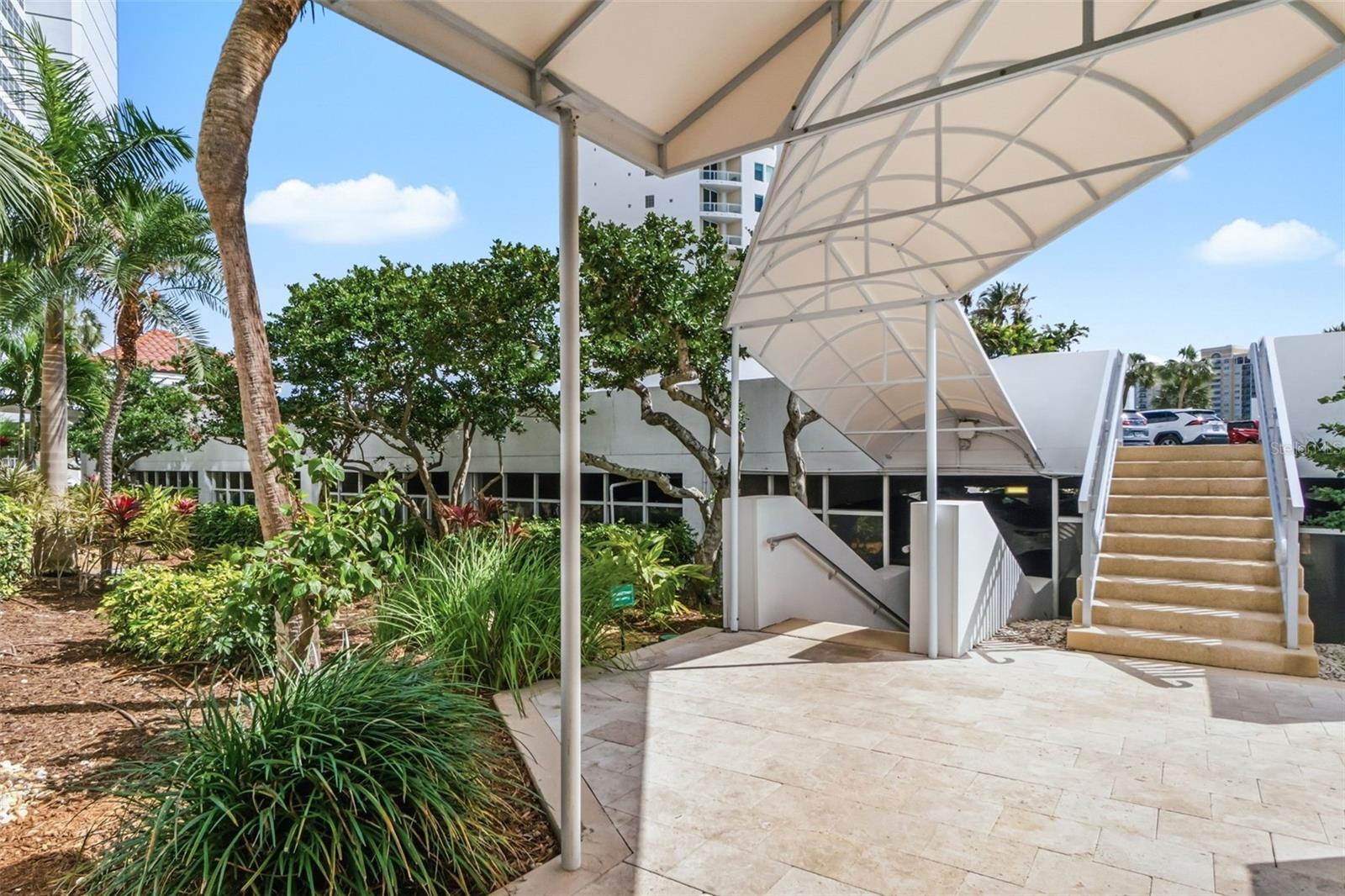 CONDO ON THE BAY TOWER II - Residential