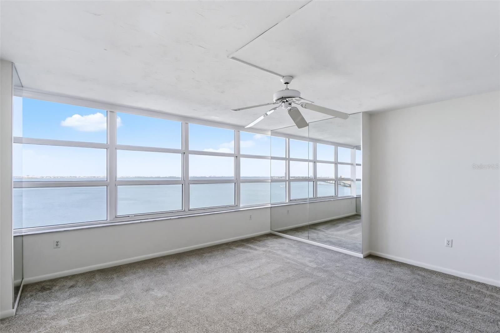 CONDO ON THE BAY TOWER II - Residential