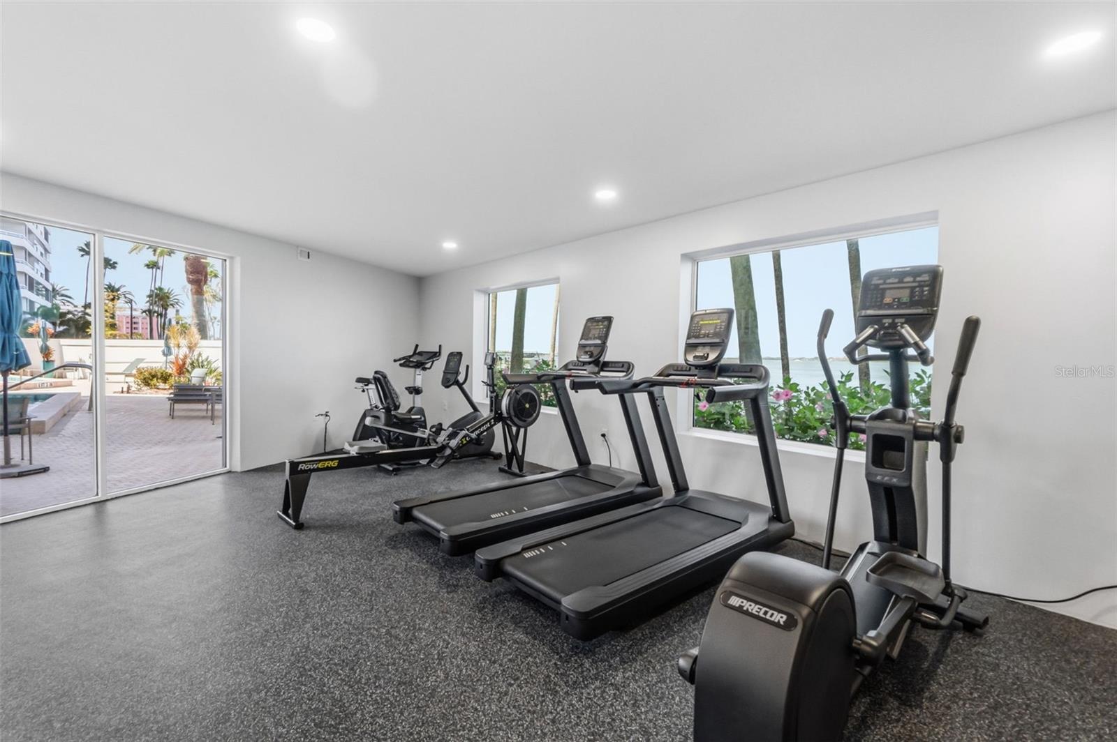 CONDO ON THE BAY TOWER II - Residential