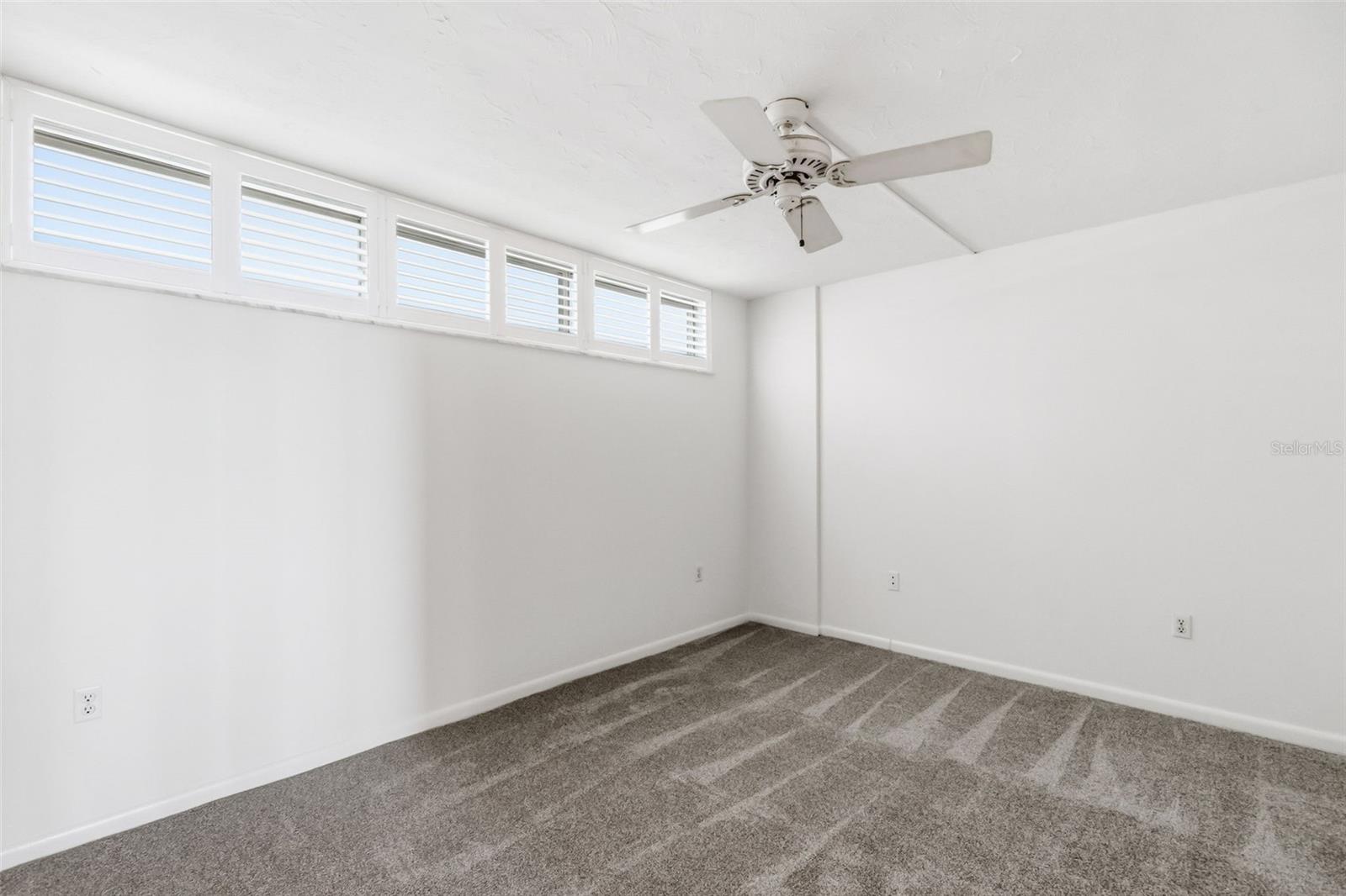 CONDO ON THE BAY TOWER II - Residential