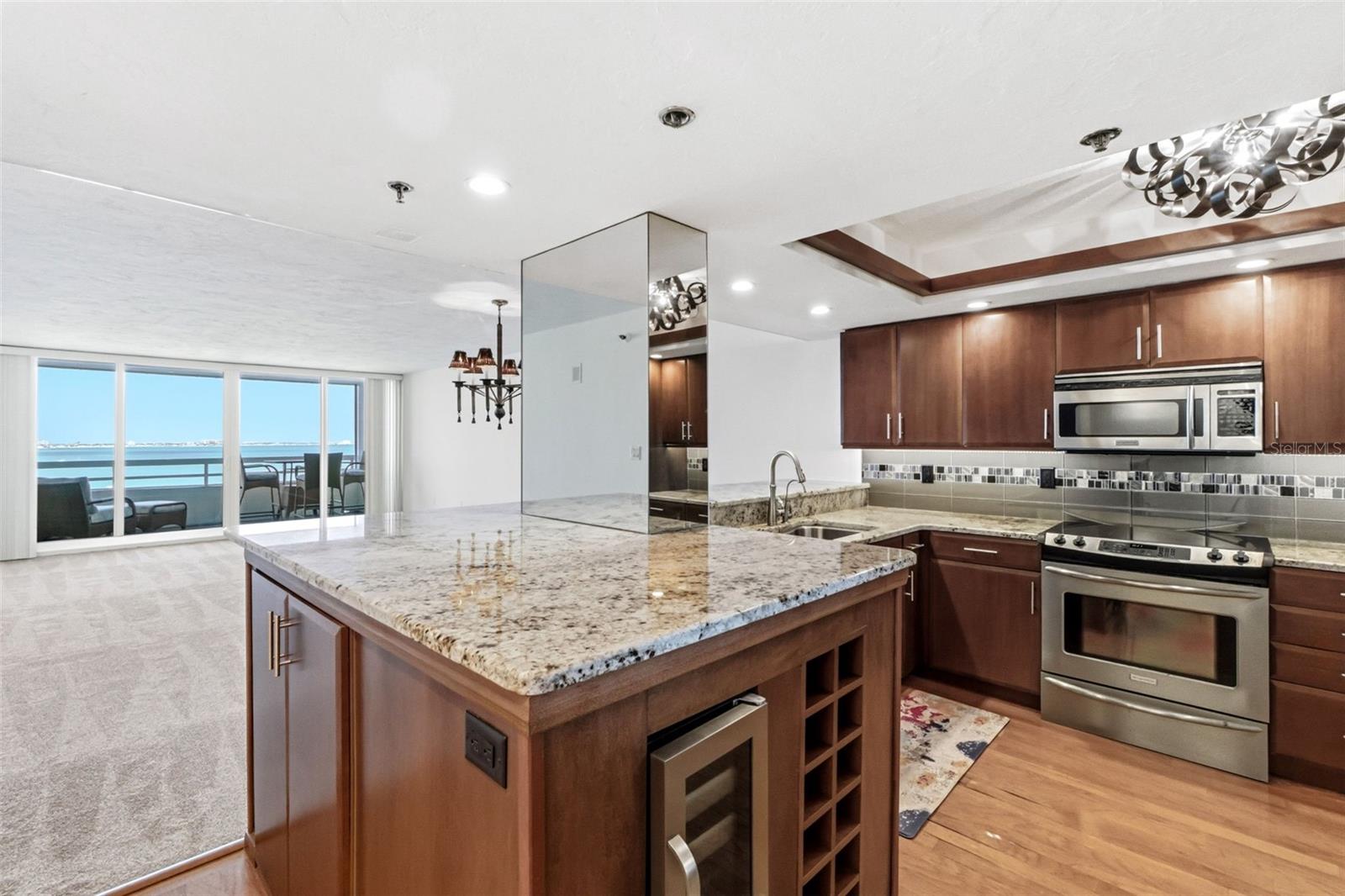 CONDO ON THE BAY TOWER II - Residential