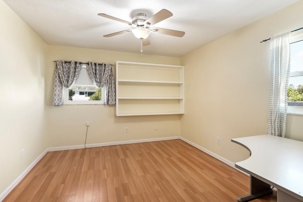 BAY CREST PARK UNIT 17 - Residential