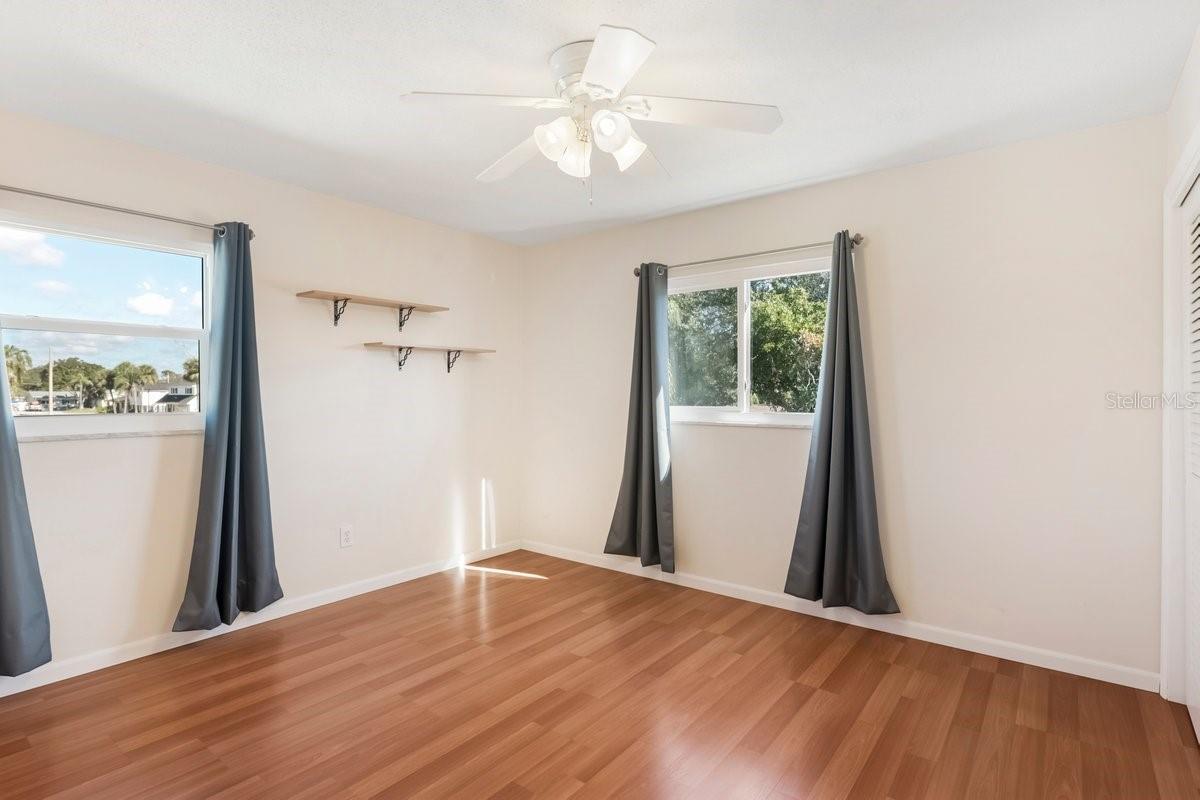 BAY CREST PARK UNIT 17 - Residential