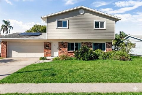 Photo of 4716 Soapstone Drive, Tampa, FL 33615 (MLS # TB8463394)