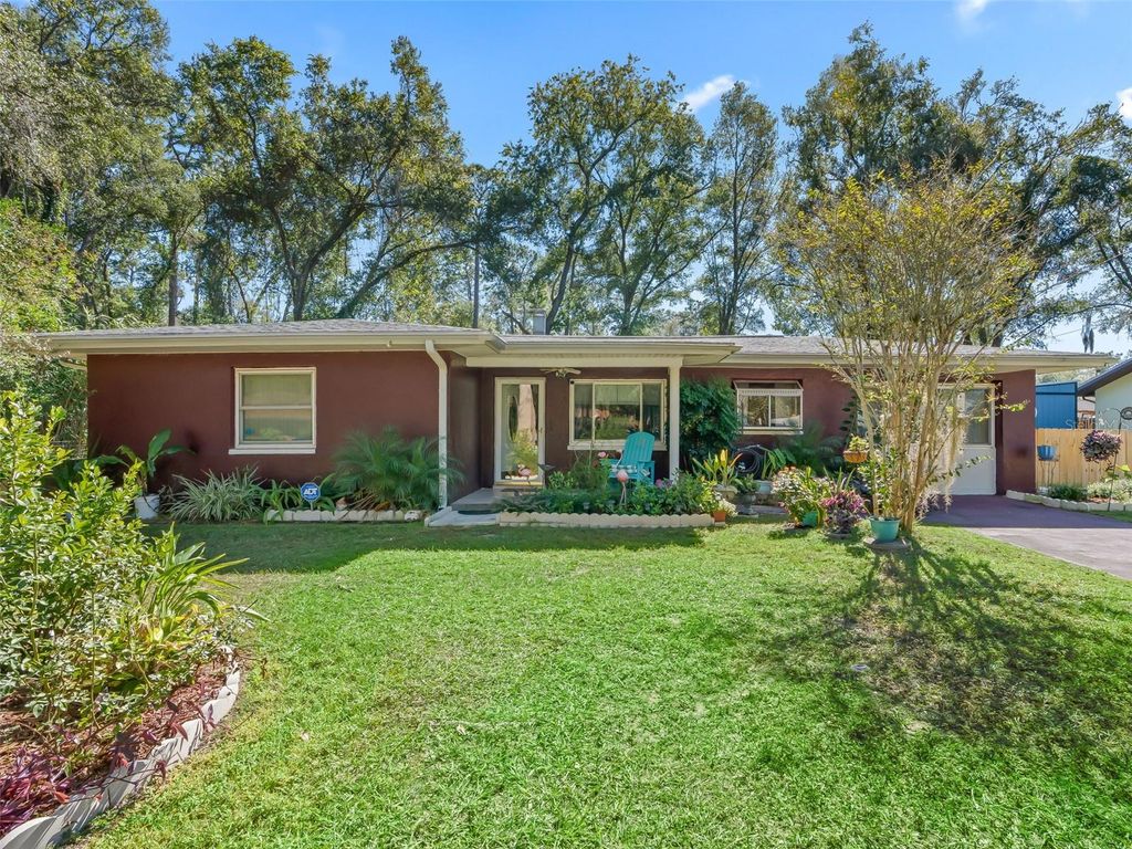 Photo of 6046 E Loring Lane, Inverness, FL 34452 (MLS # G5103676)