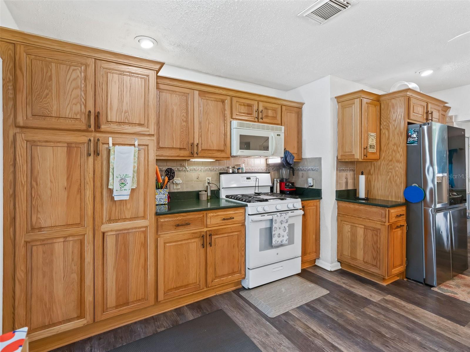 INVERNESS HIGHLANDS WEST - Residential