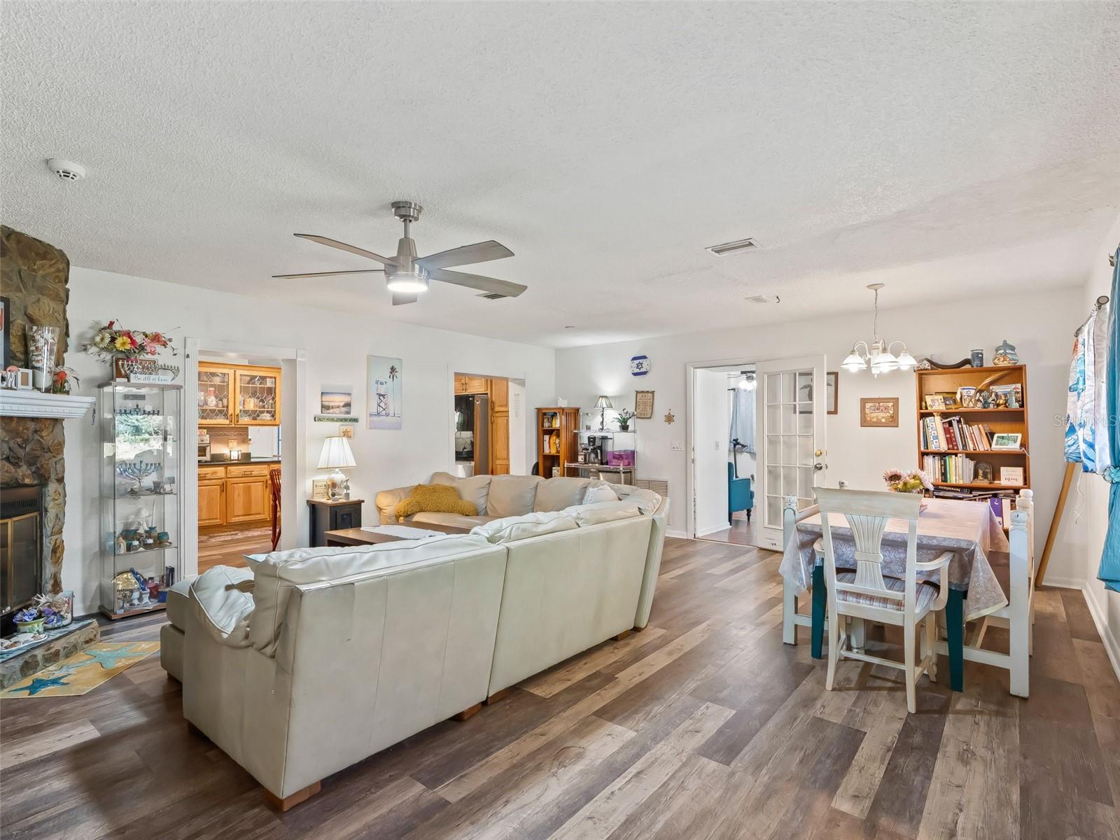 INVERNESS HIGHLANDS WEST - Residential