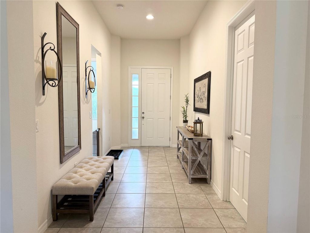 Photo of 1099 Nathan Ridge Rd, Clermont, FL 34715 (MLS # G5106467)