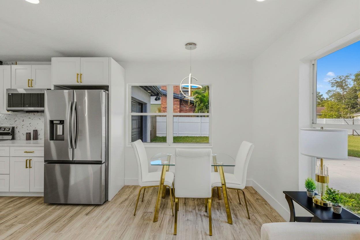 BAYOU HEIGHTS HANLONS - Residential