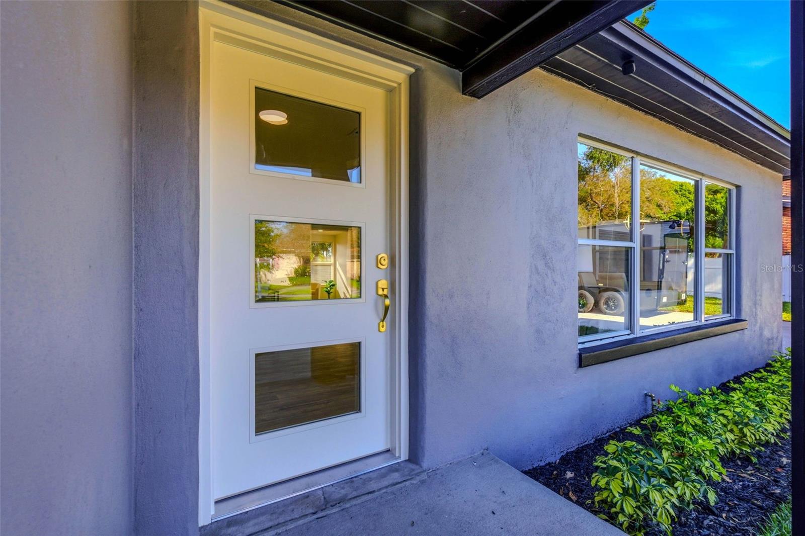 BAYOU HEIGHTS HANLONS - Residential