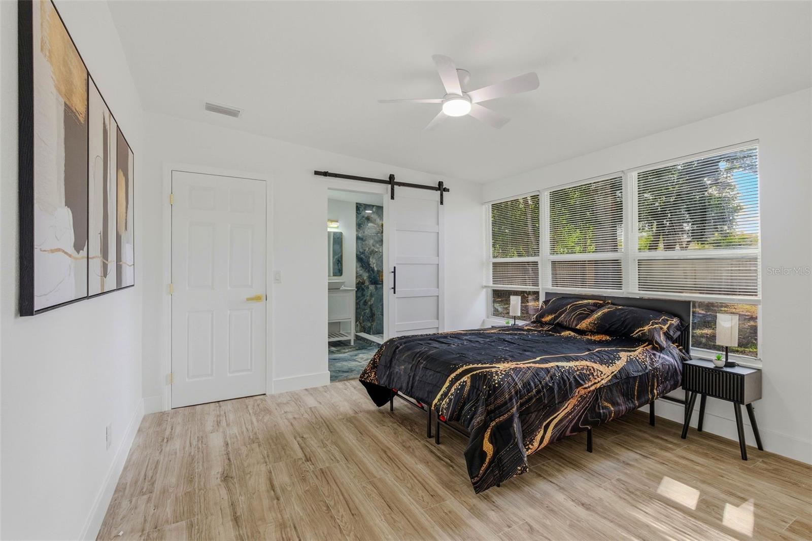 BAYOU HEIGHTS HANLONS - Residential