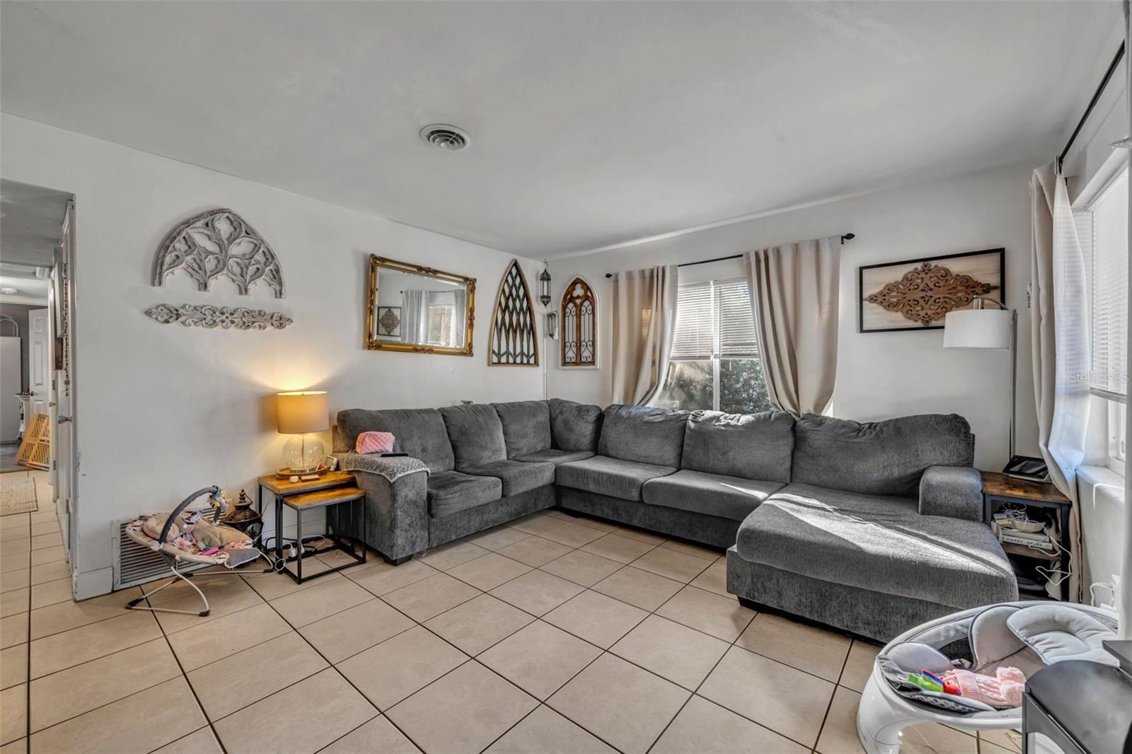 2413 S OSCEOLA AVENUE