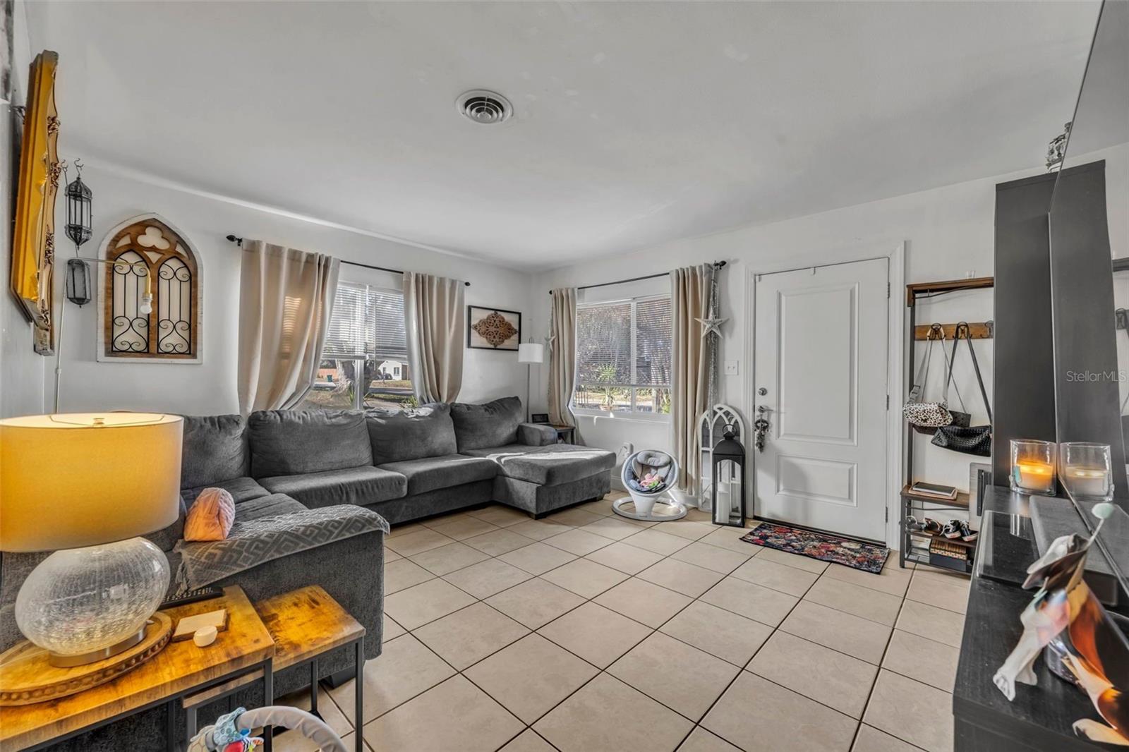 2413 S OSCEOLA AVENUE