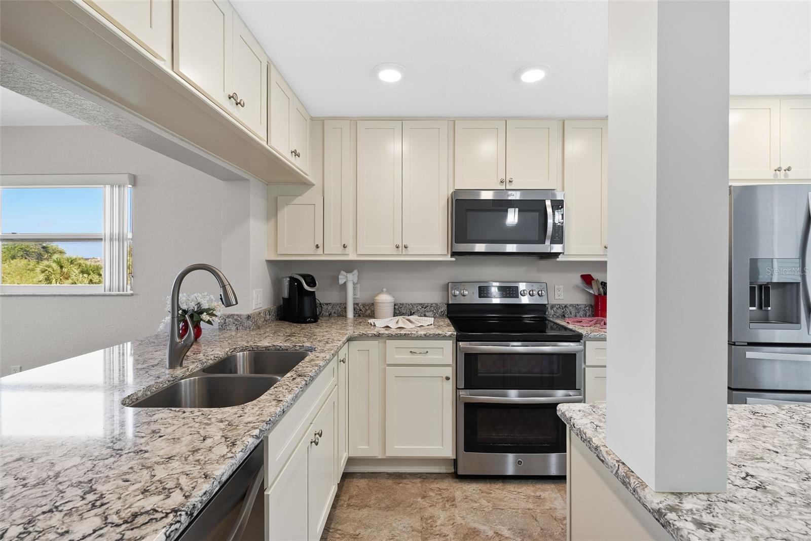1316 PASADENA AVENUE S 408